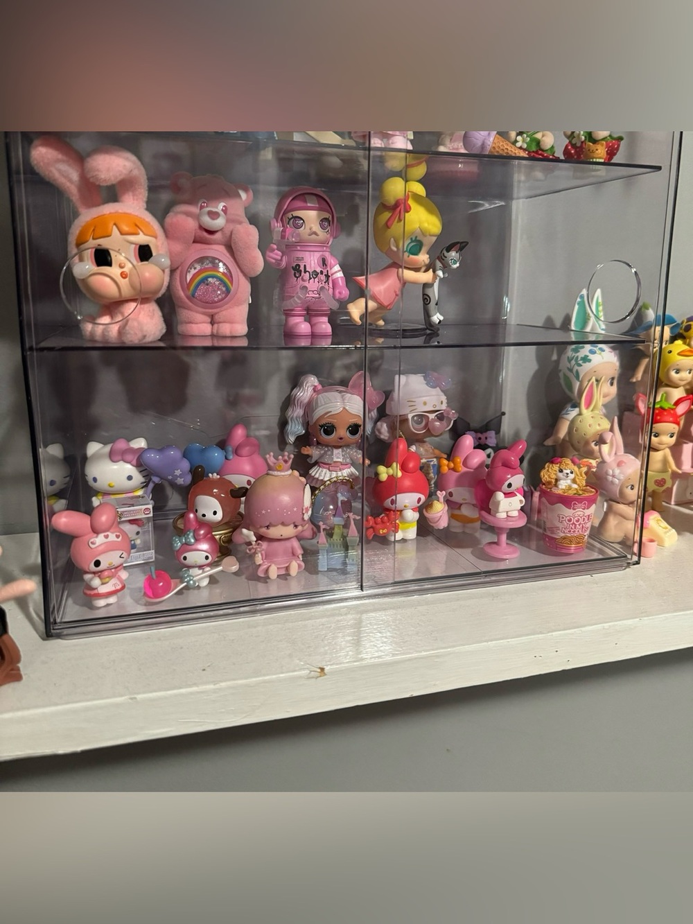 Hello kitty (PLEASE READ DESCRIP.) - Picture 2 of 2